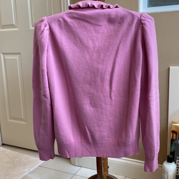 Beautiful vintage French cashmere ruffle pearl button sweater, XSP - Picture 3 of 12